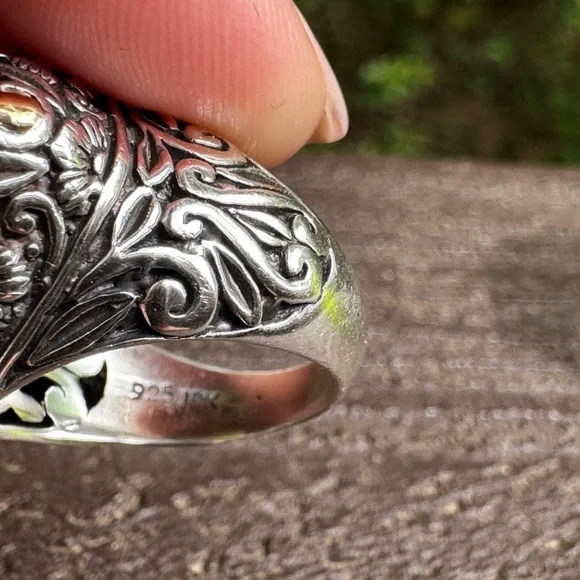 Intricate Sterling Silver 925 and 18K Carved Topaz  Ring - Picture 7 of 9